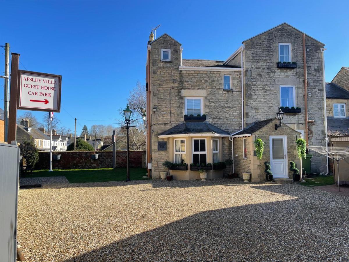 Apsley Villa Guest House. サイレンセスター エクステリア 写真
